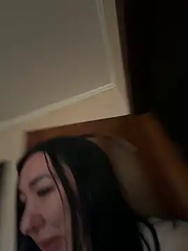 دردشة Naughtbaby_2025 الجنسية المباشرة