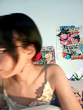 XXX chat uživo modela dolliette24