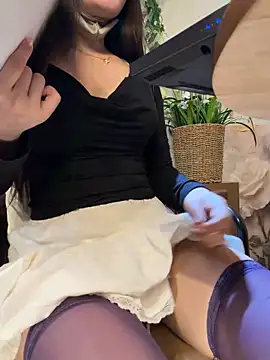 Linh_2004 Live XXX-chat