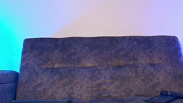 Chatroom XXX en direct de FernandaFox_