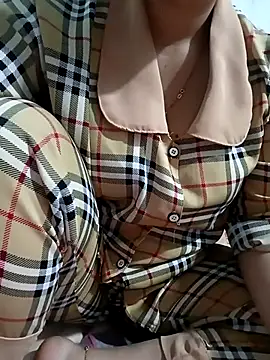 Emily-lonely Live XXX-chat