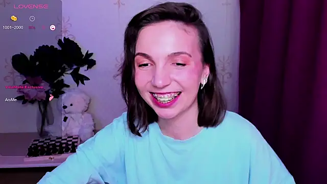 KindHazelHere_ – Naživo XXX chat