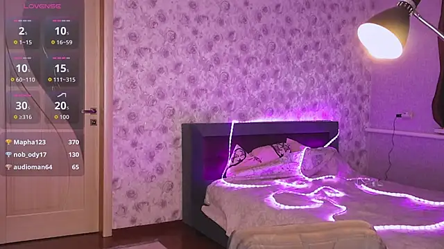 Why_me_stella 现场XXX聊天