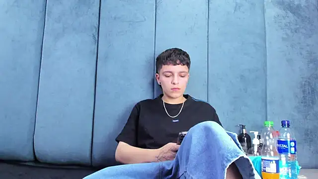 Chatroom XXX en direct de Megan_Thompson_