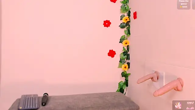 sexikoral's Live XXX Chat