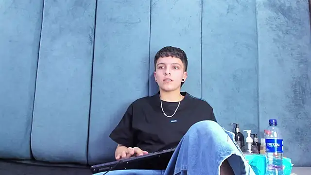 Megan_Thompson_: онлайн-секс-чат