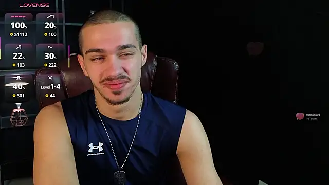 KaydenDrew 即時 XXX 聊天