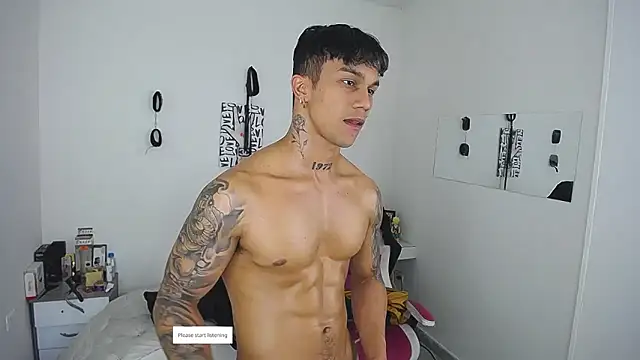 Leonard_Price's Live XXX Chat