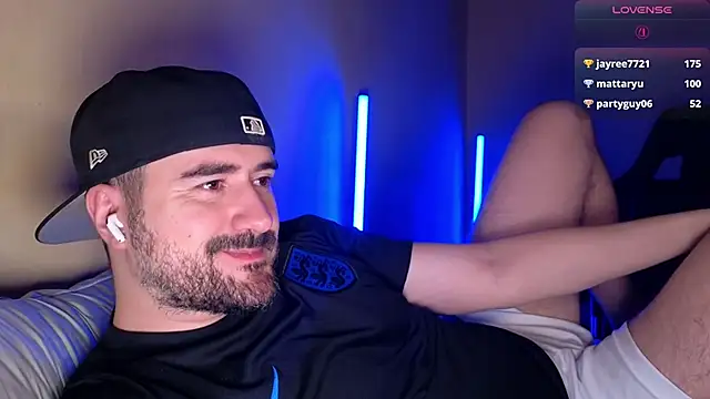 DominantTheo's Webcam Show