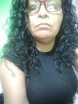 Amarantha25 Webcam show