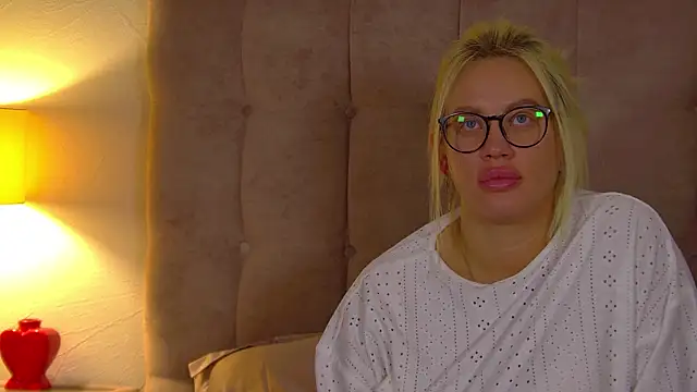 دردشة MariaNeumann الجنسية المباشرة