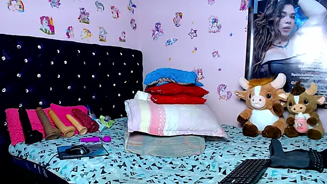 Онлайн чат XXX ShantalTsFox