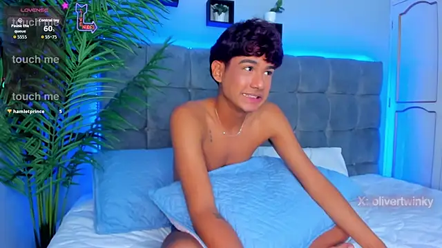 Oliver20__のウェブカメラショー