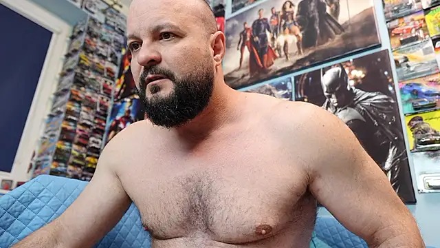Muscle_Bear Chat XXX in diretta