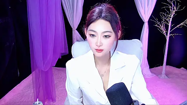 Chat +18 de Tili-668 ao vivo