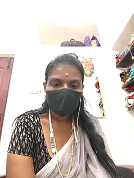 Tamil_Yalini12 Show Webcam