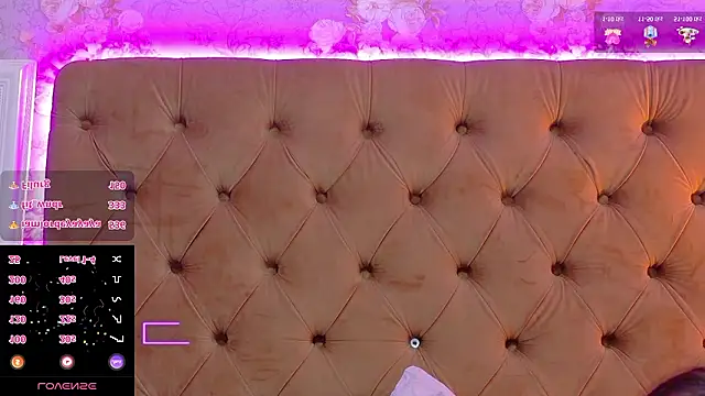 CoraVex's Live XXX Chat