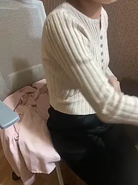 Mina048 现场XXX聊天