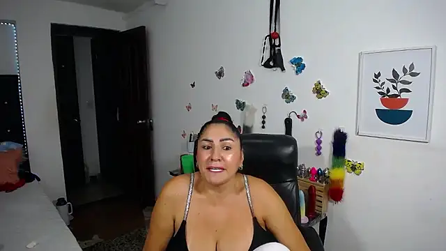 mature_bigboobs10 Live XXX Chat