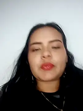 Emily_Rouse23 라이브 XXX 채팅