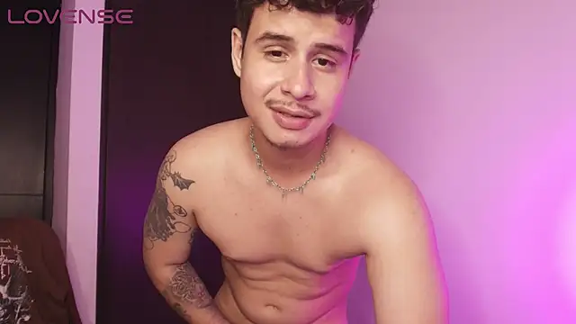 دردشة BjornSteel الجنسية المباشرة