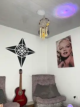 Mydreams69のライブXXXチャット