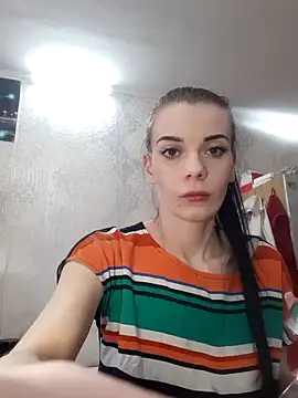 JhonSHelBy7LuNa's Live XXX Chat