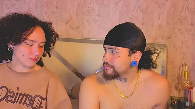 XXX chat uživo modela Benny_and_Mark