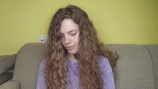 RayaNenlia: απευθείας συνομιλία ΧΧΧ