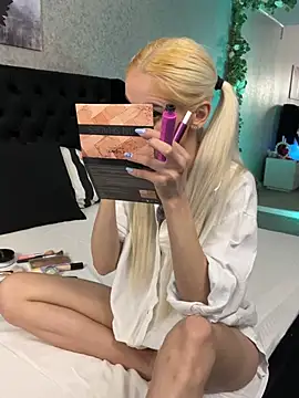 SelenaDazen Live XXX chat