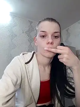 Show modela JhonSHelBy7LuNa na web-kameri