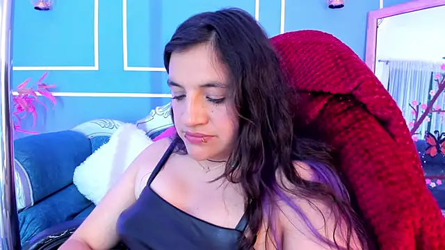 Chatroom XXX en direct de TaraTaylorr