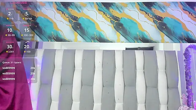 Chat +18 de IsaDiiaz ao vivo