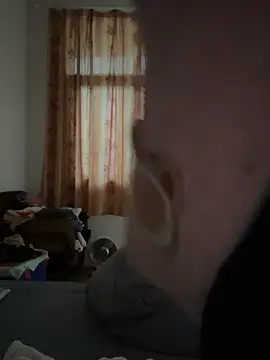 Czat XXX na żywo – xiiuuff18