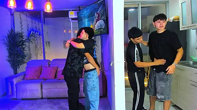 Houseofwarrios: онлайн-секс-чат