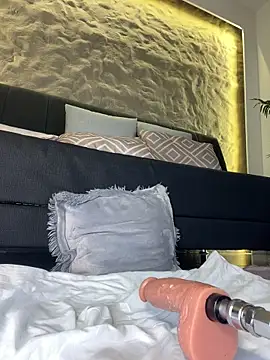 Isa__Blanc: онлайн-секс-чат