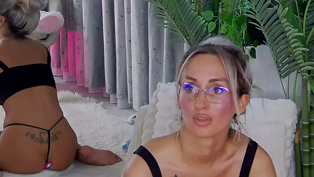 Czat XXX na żywo – IsabelleEthan