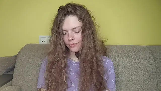 RayaNenlia – Live XXX-chat