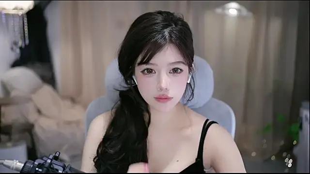 Cecily 即時 XXX 聊天