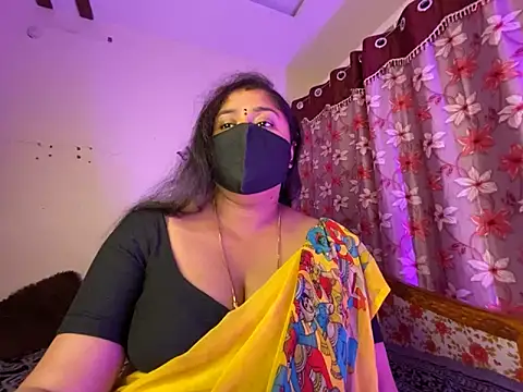 LouleyRaniin Webbikameraesitys