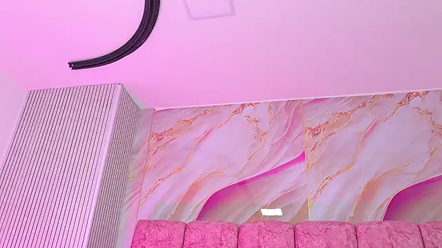 emmacurvy 现场XXX聊天