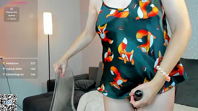 Kira_Adler's Live XXX Chat