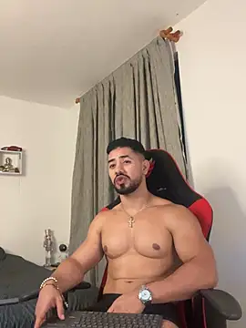 Ezzio_ScolaroのライブXXXチャット