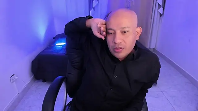 Takumii_boy – webcam-show