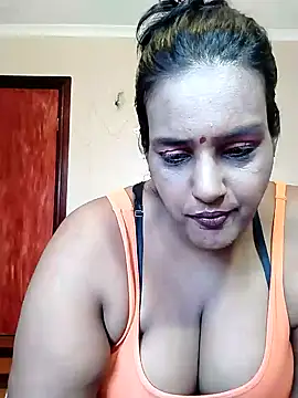 دردشة Foxybaby420 الجنسية المباشرة