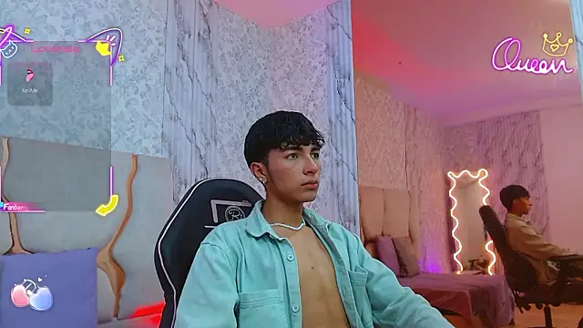 Chatroom XXX en direct de osamu_tay