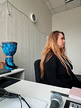 Juicy_PeachLux – Live XXX-chat