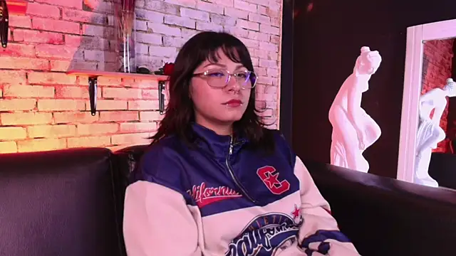 kitty_malach Live XXX-chat