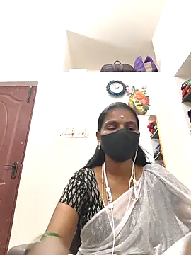 Tamil_Yalini12 Show Webcam