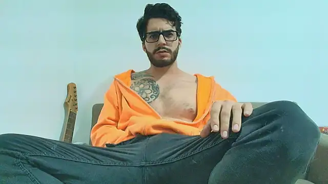 thomas_gun live XXX chat